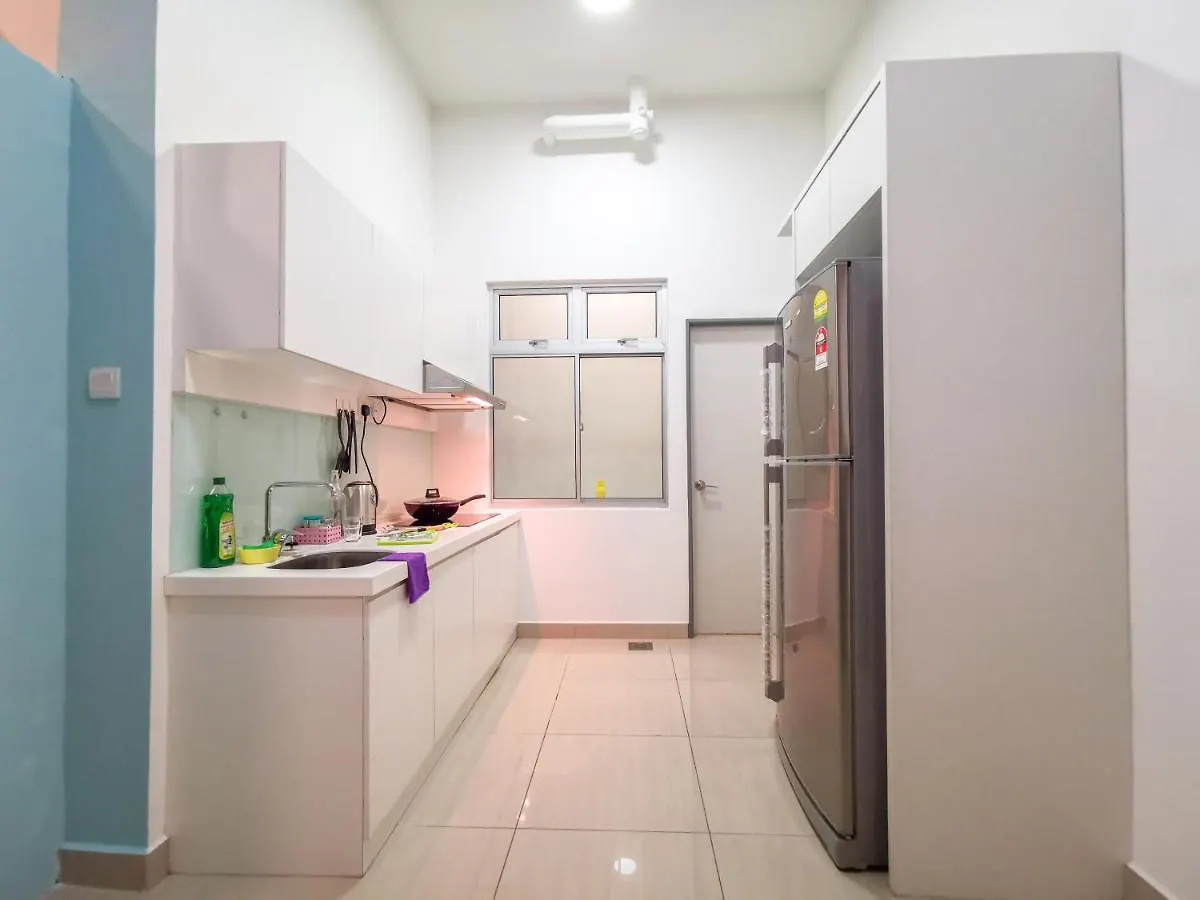 Manhattan Teddy Bear Suite By Nest Home At Austin Heights Johor Bahru Apartment